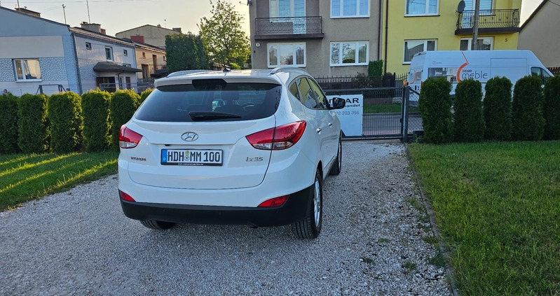 Hyundai ix35 cena 45800 przebieg: 168000, rok produkcji 2013 z Przasnysz małe 631